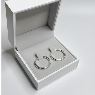 ✨ Classic Sterling Silver Hoop Earrings – Timeless Everyday Elegance