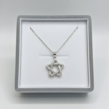 925 Sterling Silver Interwoven Star Necklace